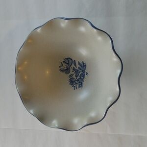 Pfaltzgraff Yorktowne Round Fluted Serving Dish USA.